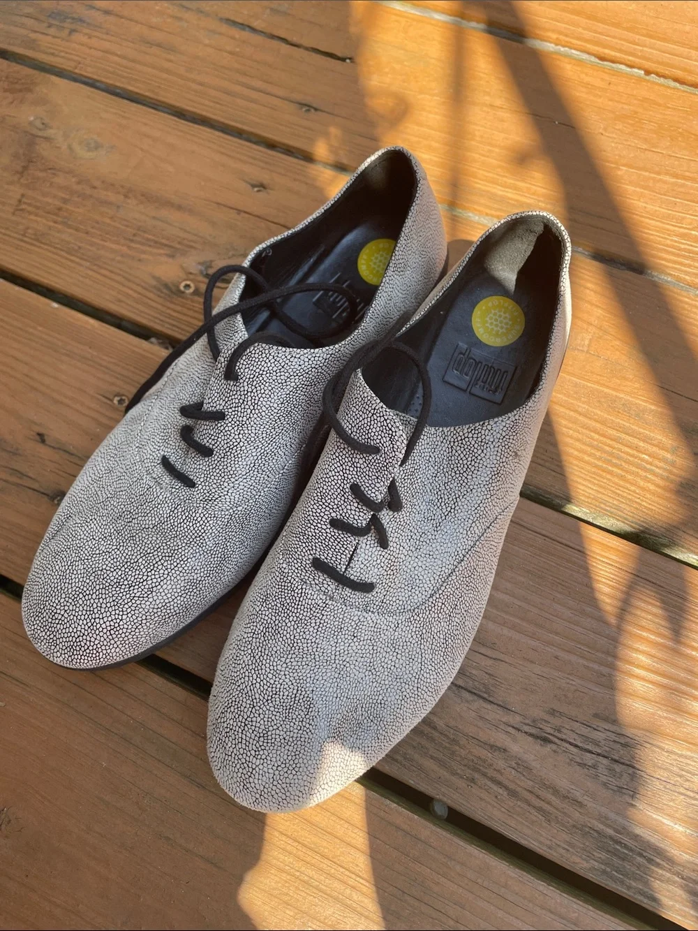Fitflop Light Gray Pebbled Lace-Up Oxfords with Black Laces